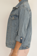DENIM JACKET LIGHT BLUE