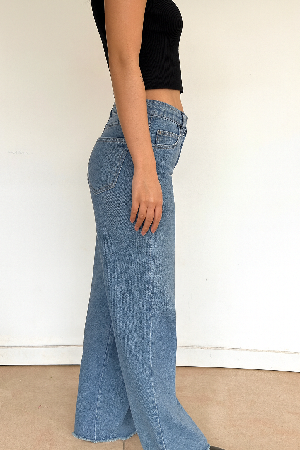 WIDE LEG HIGH RISE LIGHT WASH BLUE